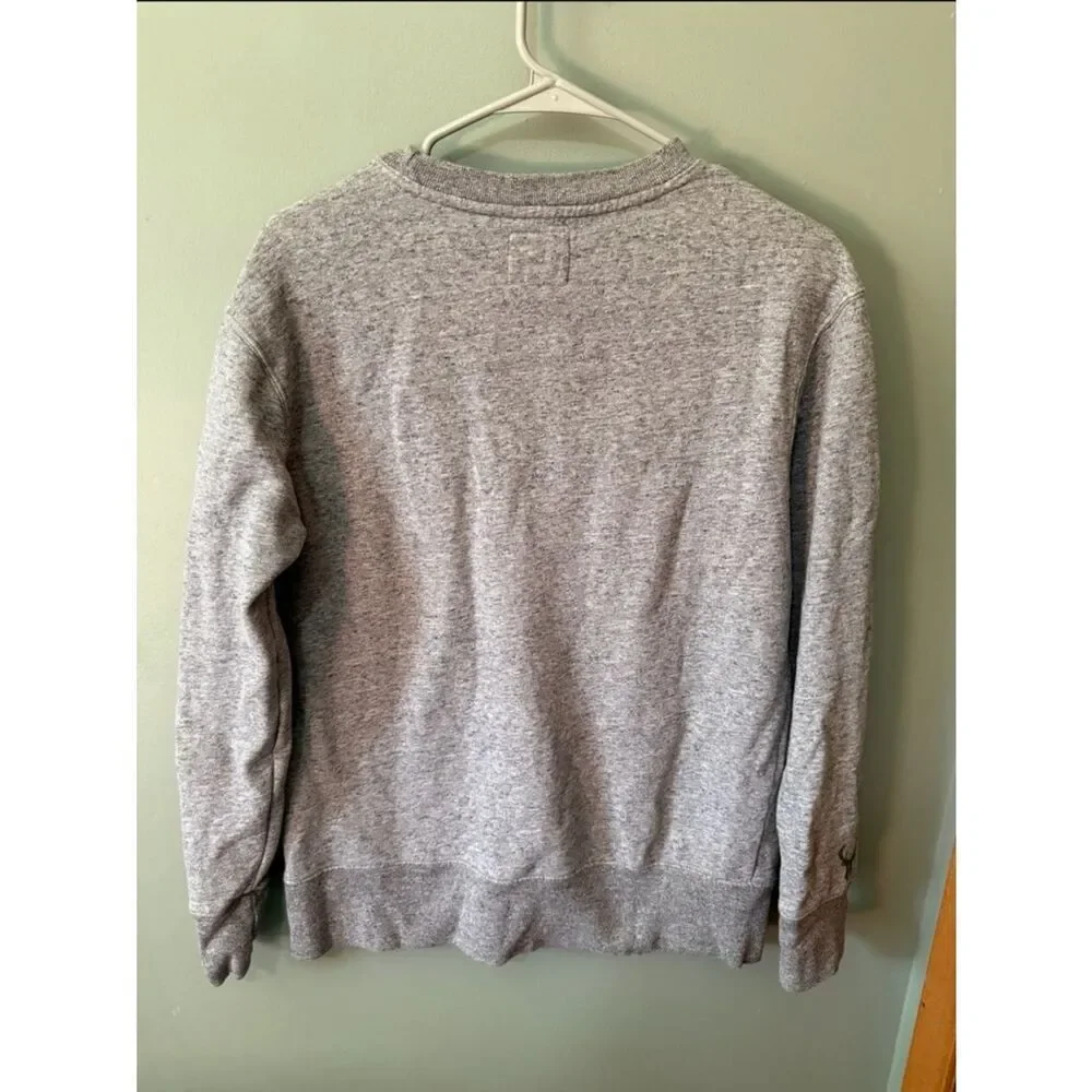 Tailgate Milwaukee Bucks Gray Crewneck Sweatshirt Size S